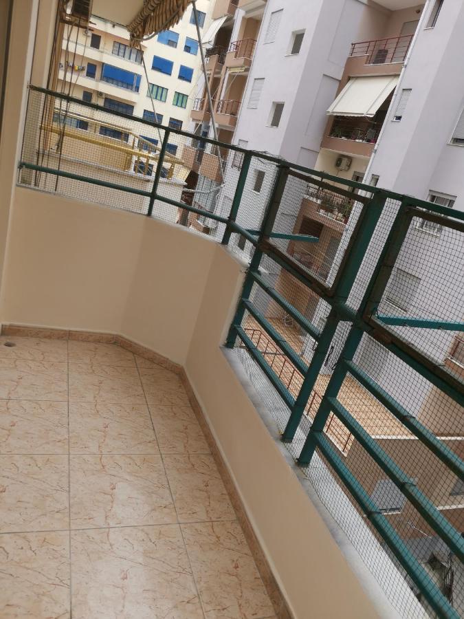 Home Vlorë Eksteriør bilde