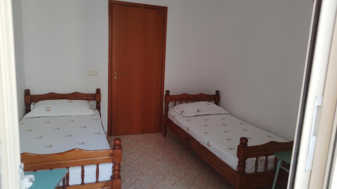 Home Vlorë Eksteriør bilde